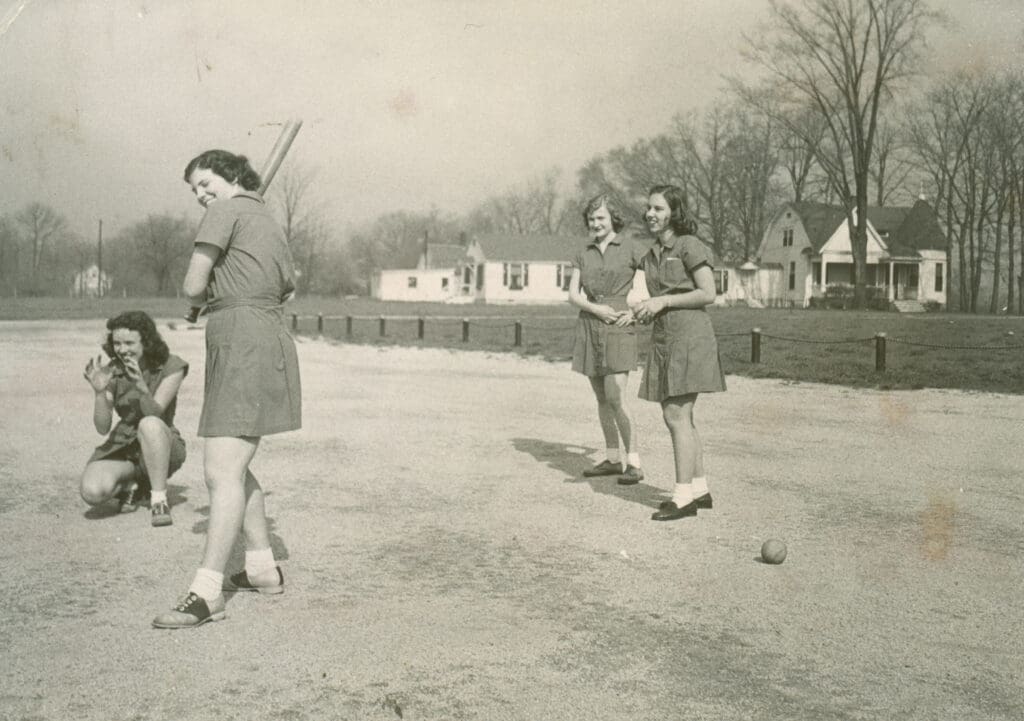 Vintage USF Softball team