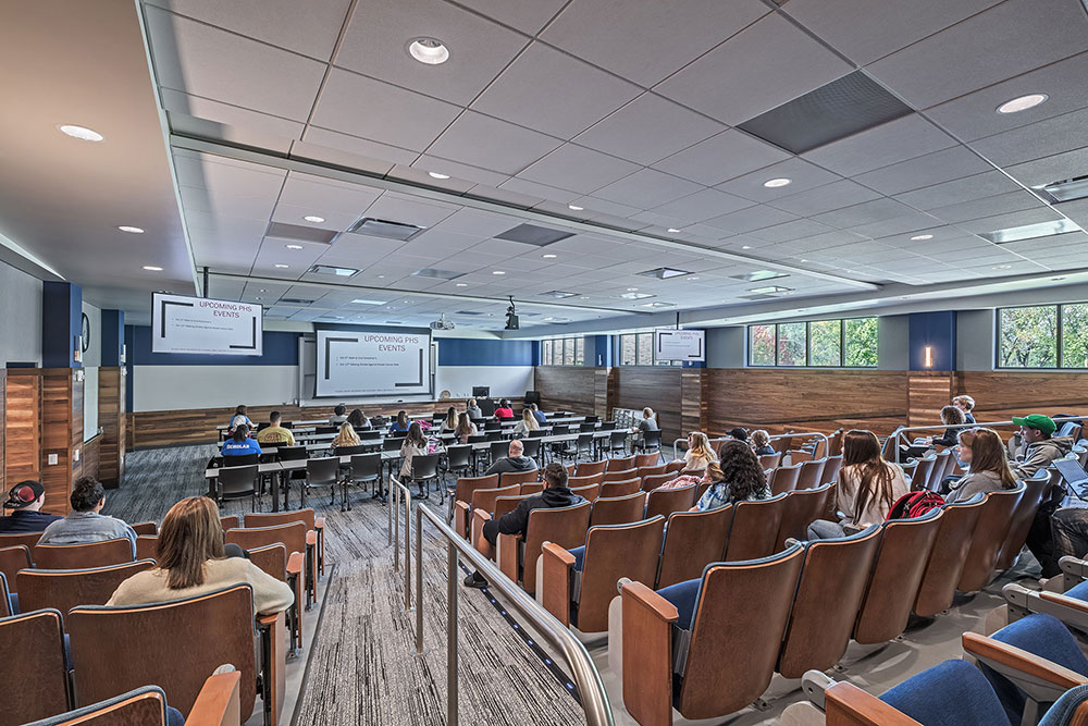 Students won't be cramped in the large lecture halls Achatz has to offer