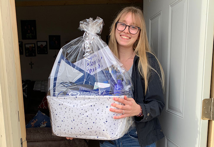 Alexis Treesh Pay It Forward winner